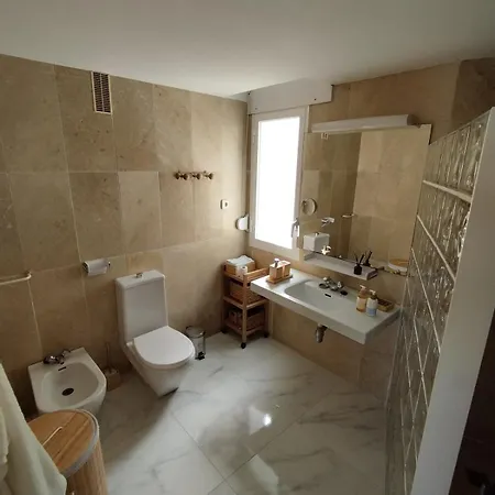 En Paseo Del Mar, Sotogrande Apartment San Roque (Andalucia)